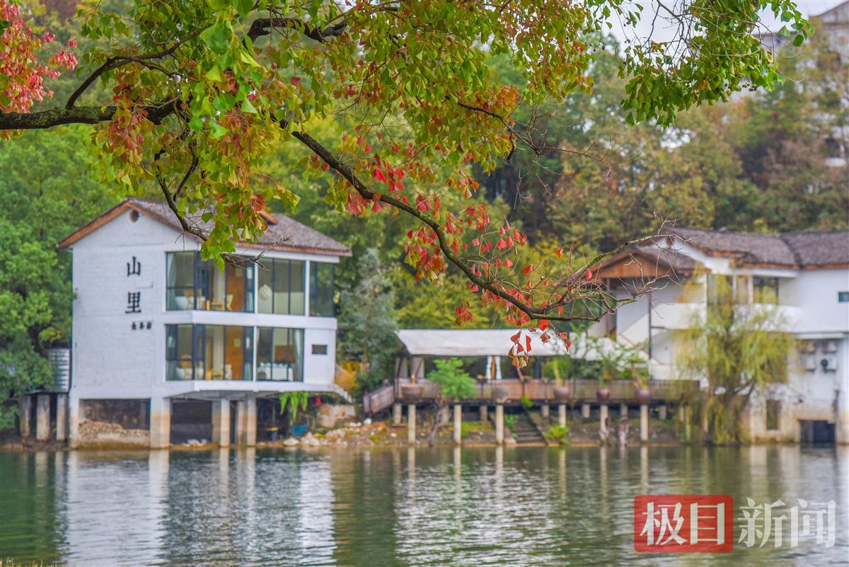 10月17日，随州市随县大洪山水库琵琶湖景区一景。（极目新闻记者 黄志刚 摄）.jpg