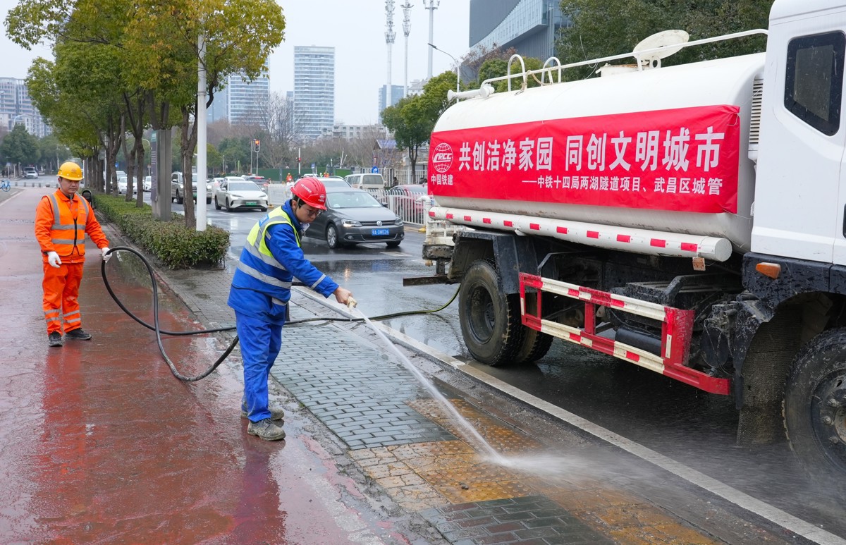 两湖隧道十一十四局 (6).JPG