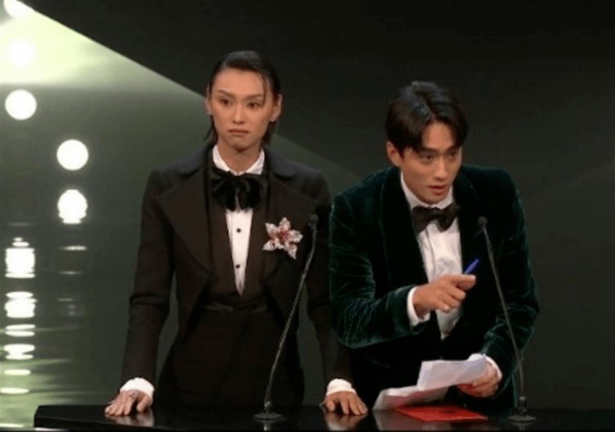 A王丹妮发文道歉 北青网.png