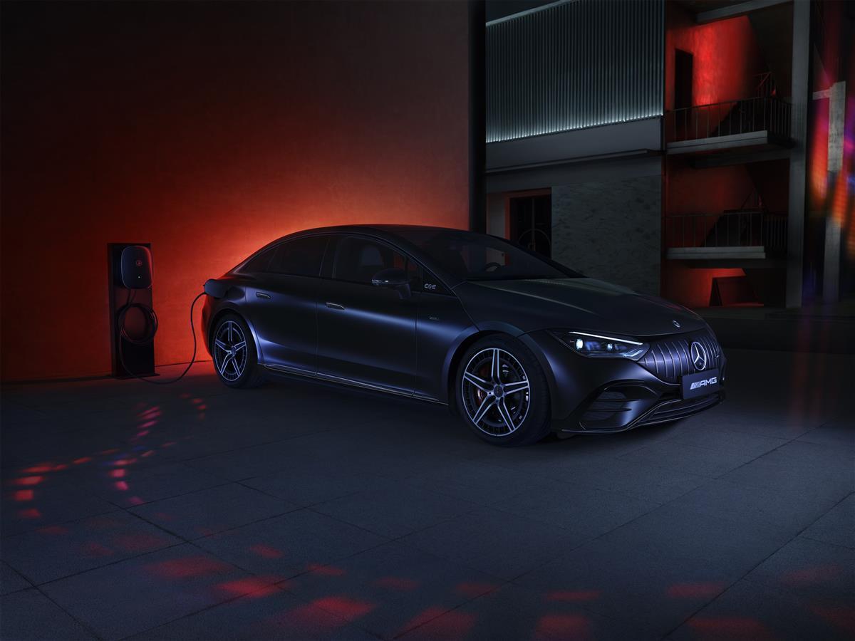 全新梅赛德斯-AMG纯电EQE 53 4MATIC _ (6).jpg