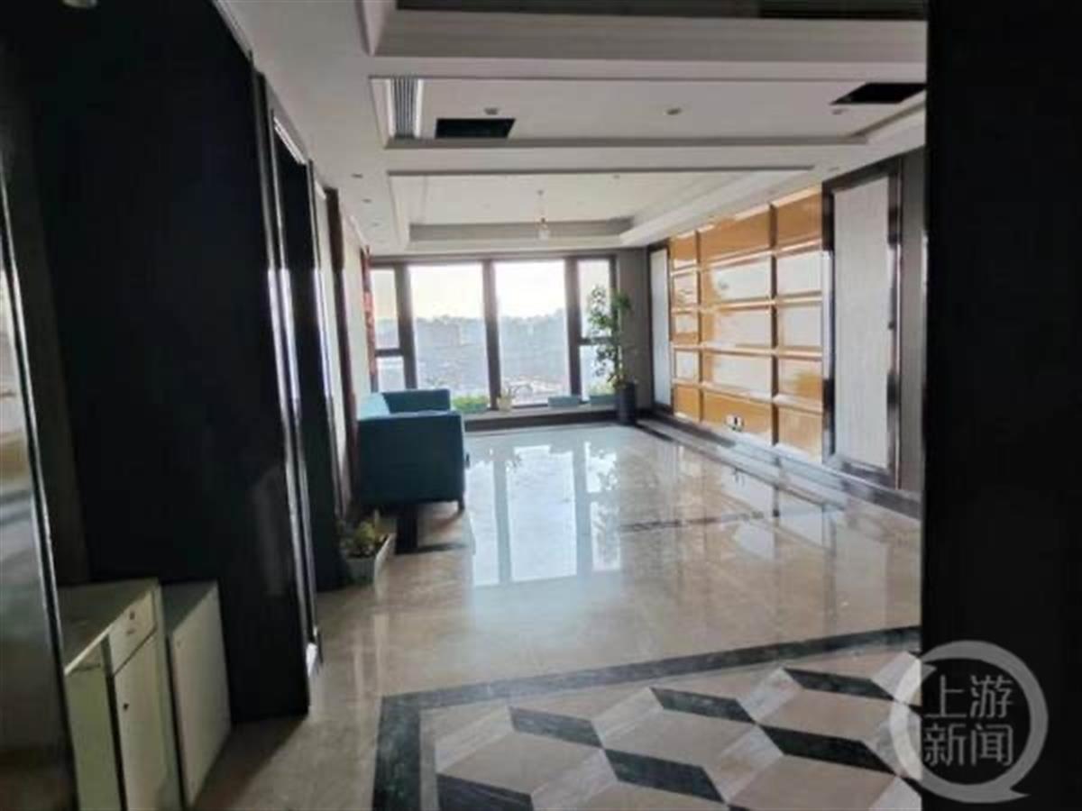 法拍房内景 图片来源 拍卖平台截图.jpg