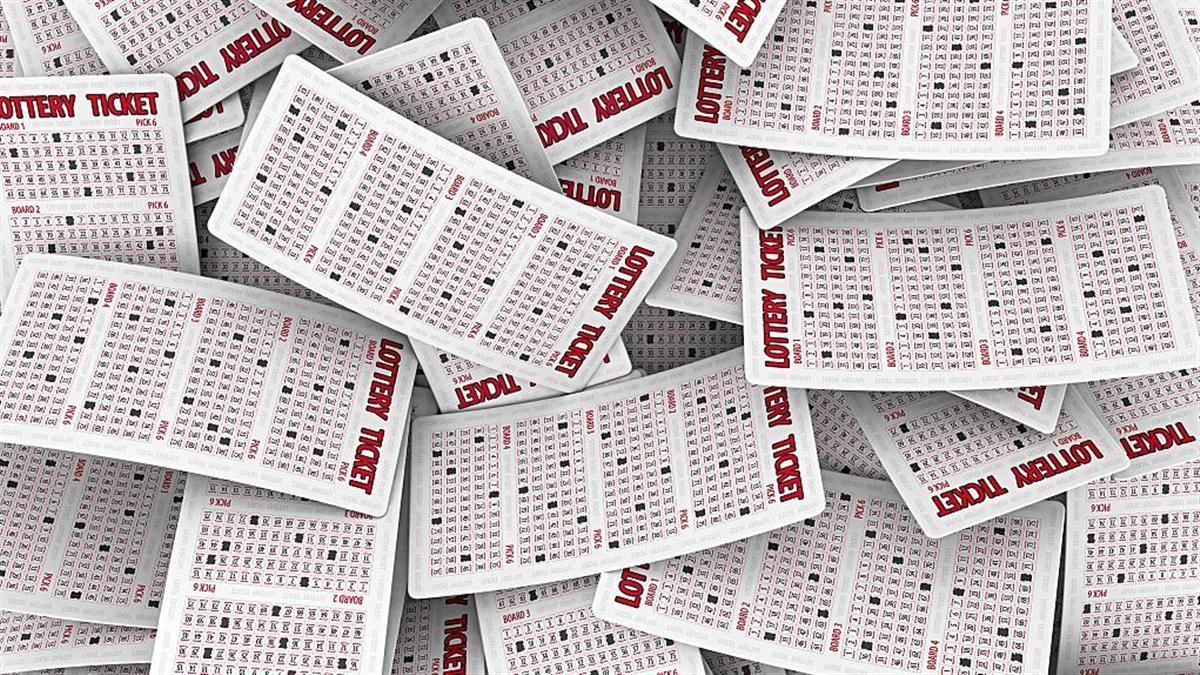 彩票 （图源：澎湃新闻）.jpg