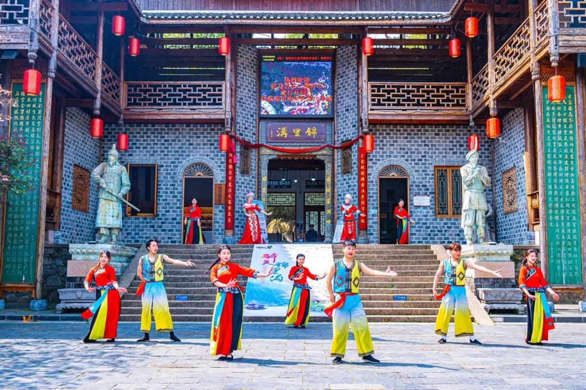 640 (2).jpg 640 (2).jpg