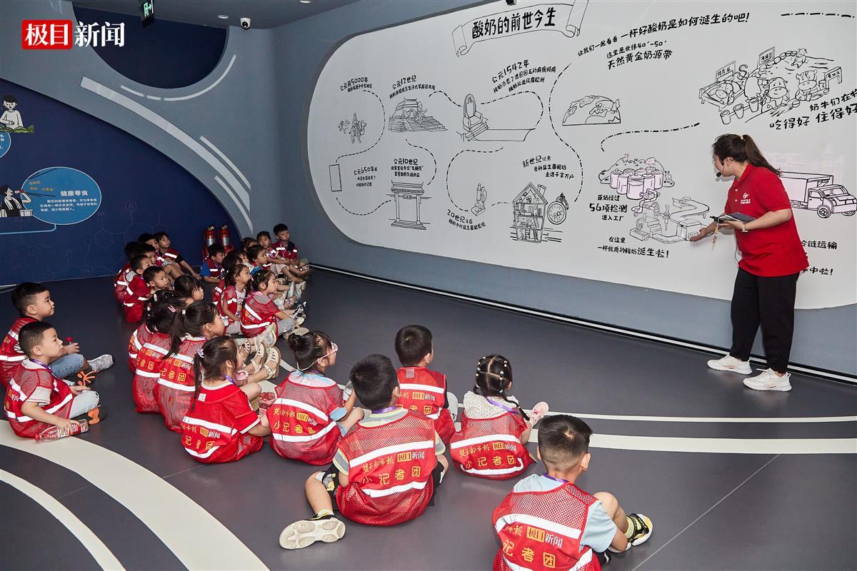 MZH_4820.jpg MZH_4820.jpg