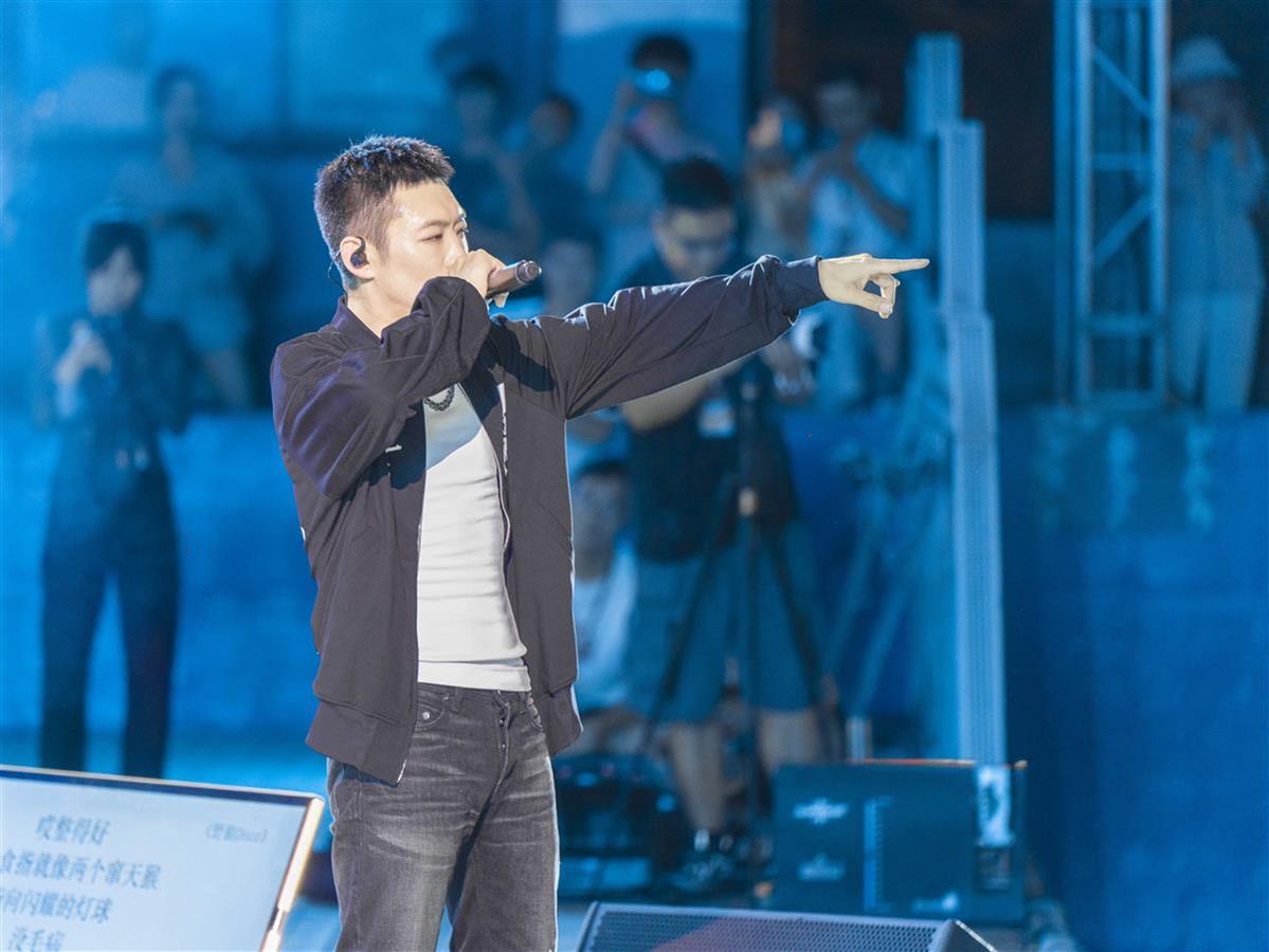 奇梦海滩水乐园“奇幻火星音乐节” (2).jpg