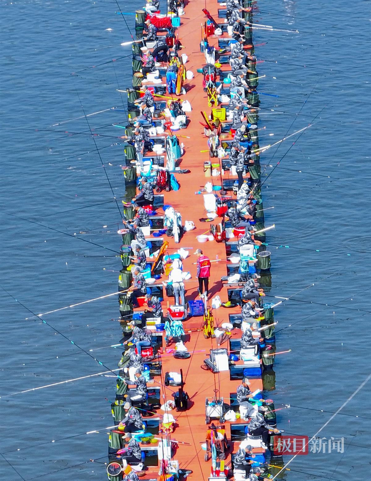 lh23101815.jpg lh23101815.jpg