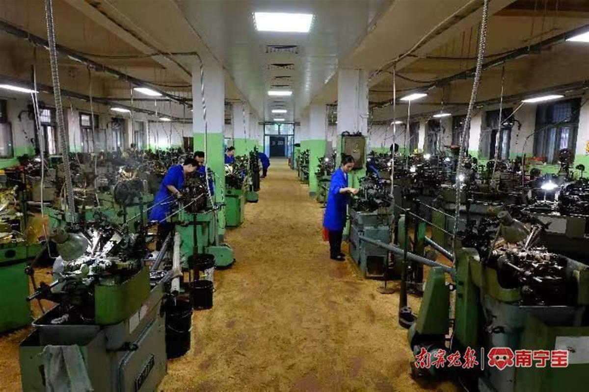 A南宁“桂花表”一表难求2.jpg A南宁“桂花表”一表难求2.jpg