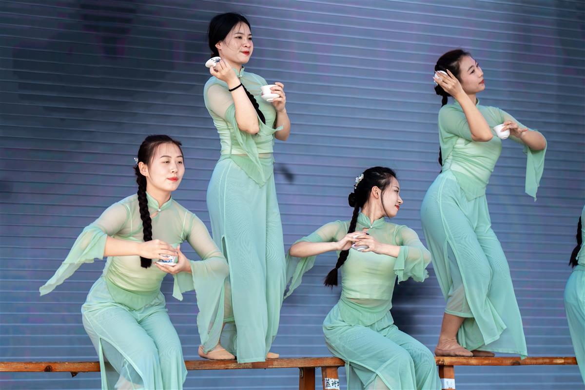 DSC00683.jpg DSC00683.jpg