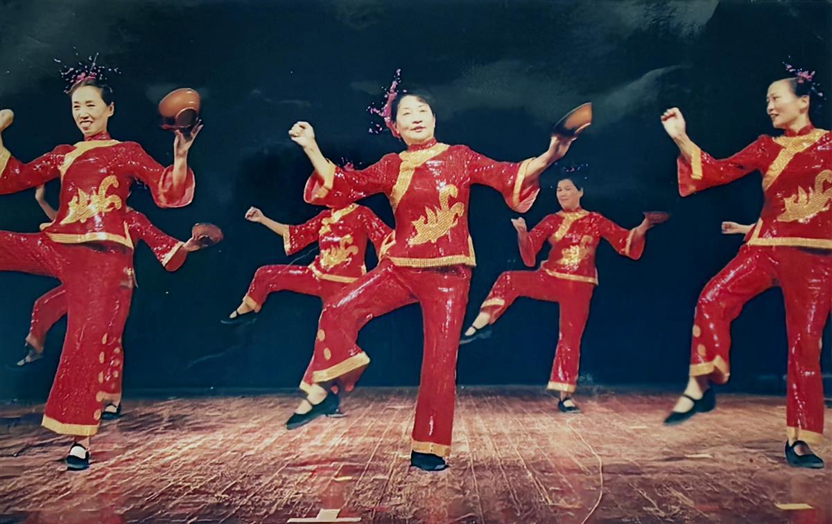 2005年第十五届.jpg 2005年第十五届.jpg