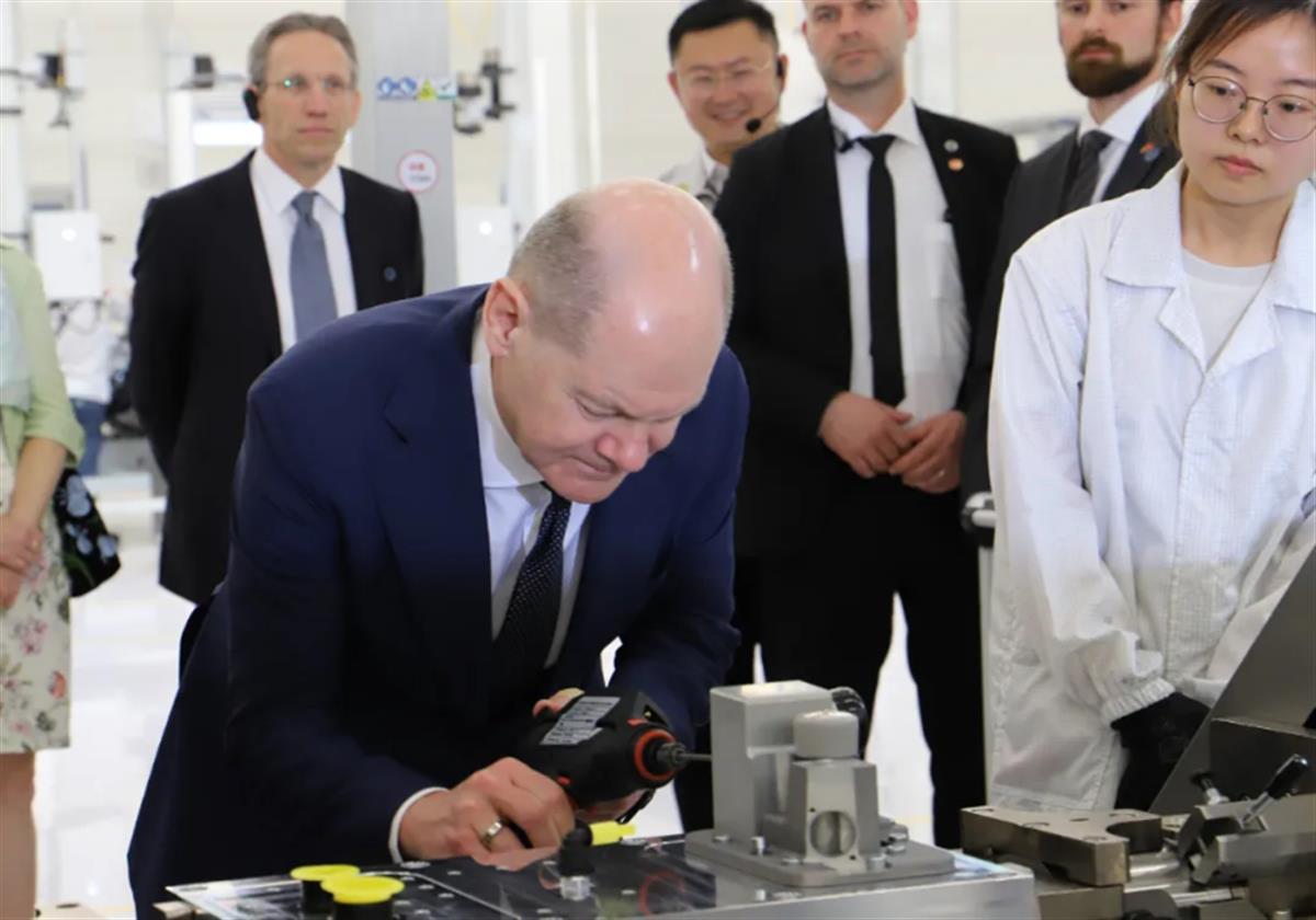 访华2.png 访华2.png