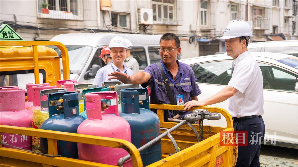 86147dba2aa5633f06f681cb7b59978.jpg 86147dba2aa5633f06f681cb7b59978.jpg