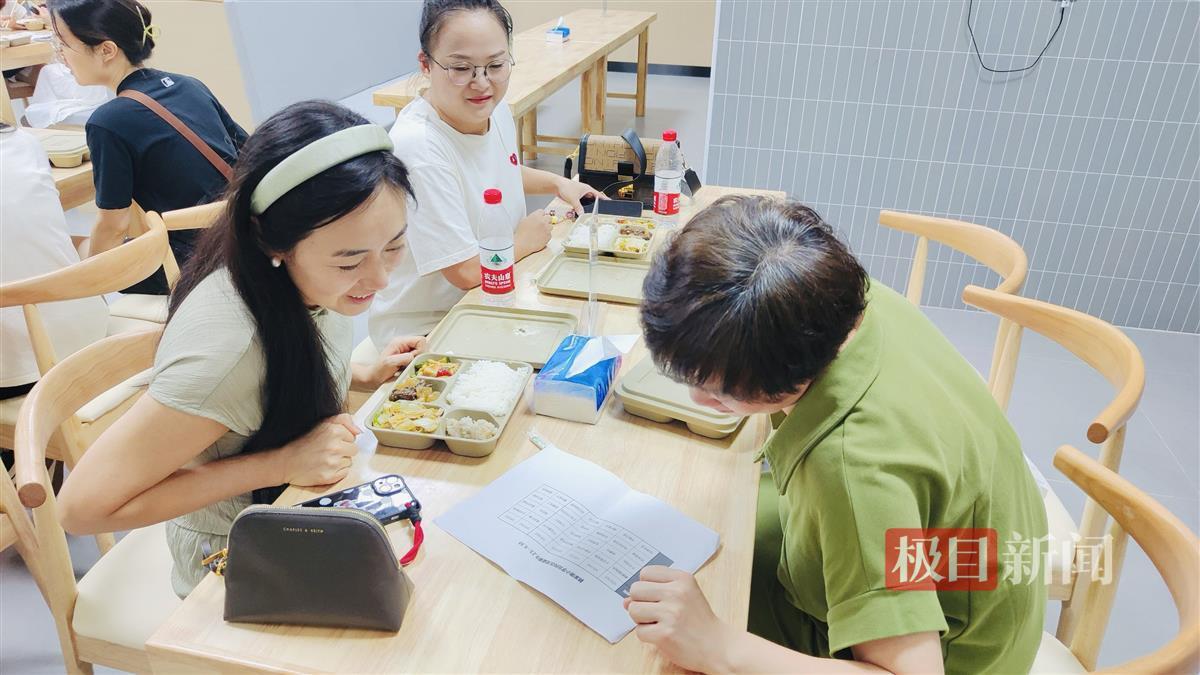 b64881ed65f6b691d9ab9a75f68c8aa.jpg b64881ed65f6b691d9ab9a75f68c8aa.jpg