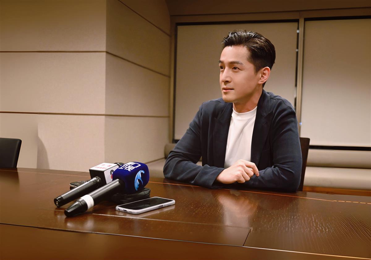 胡歌.jpg