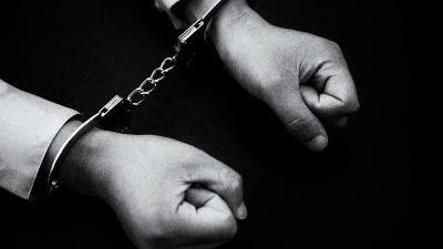 在境外针对中国公民实施绑架杀人犯罪的嫌疑人刘某文被遣返我方