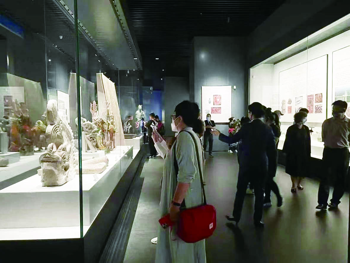 中国百年百大考古发现展： “河南考古”元素成亮点 | 极目新闻