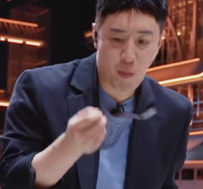 “瞒着经纪人偷偷报名参加”？潘玮柏录厨艺节目吃到渣都不剩，自称是“吃神”