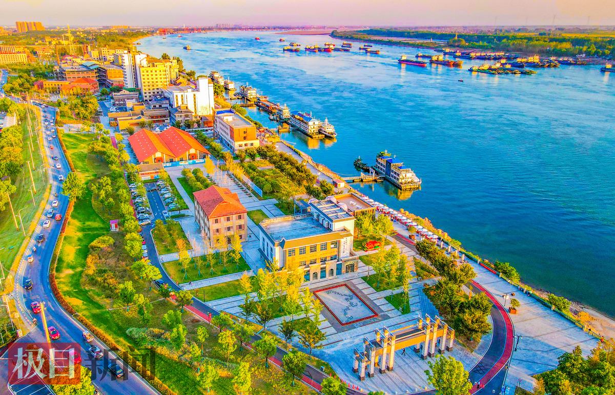 沙市码头文创园鸟瞰。（极目新闻通讯员 张梦瑶 摄）.jpg