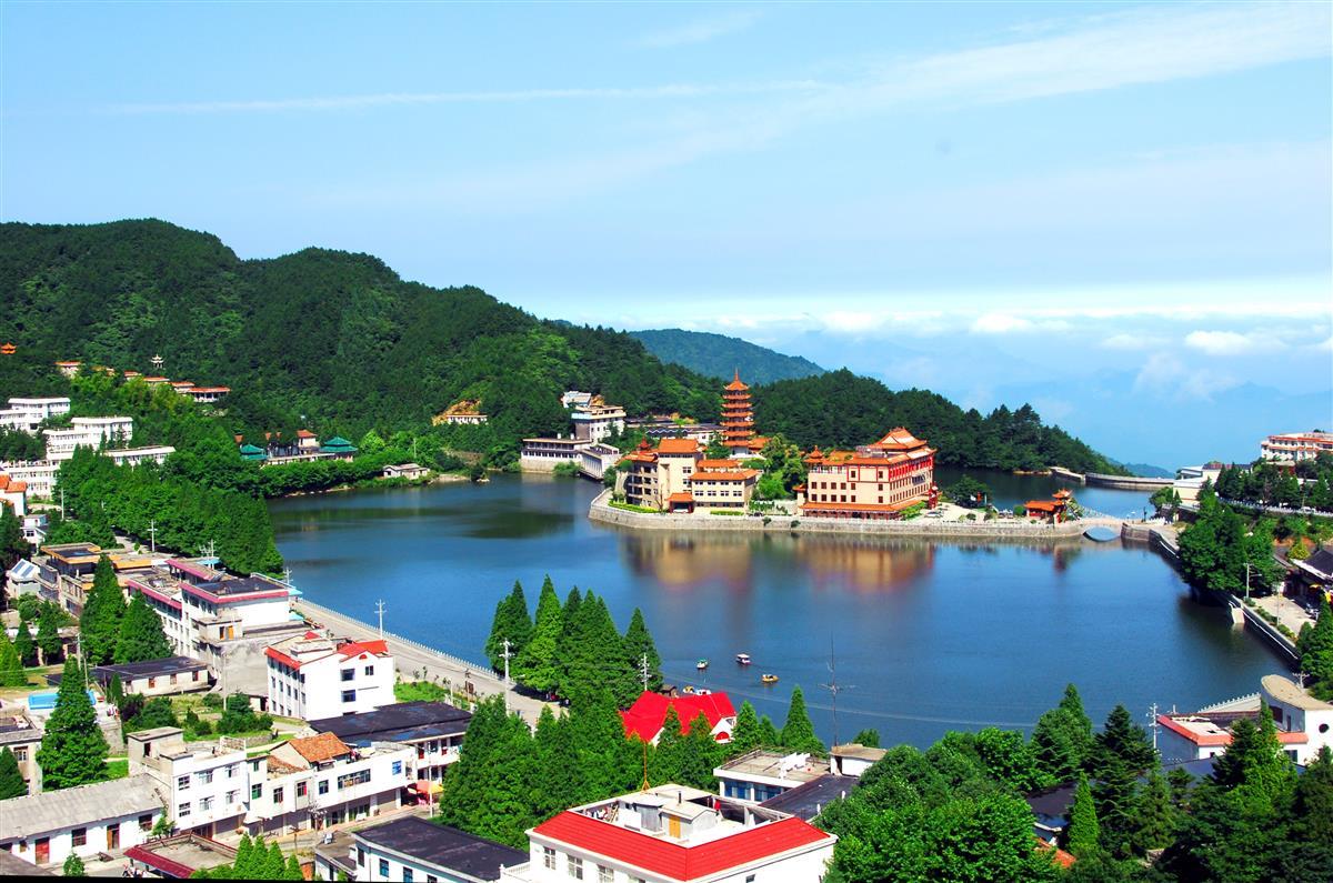 九宫山云中湖  咸宁文旅局供图.JPG