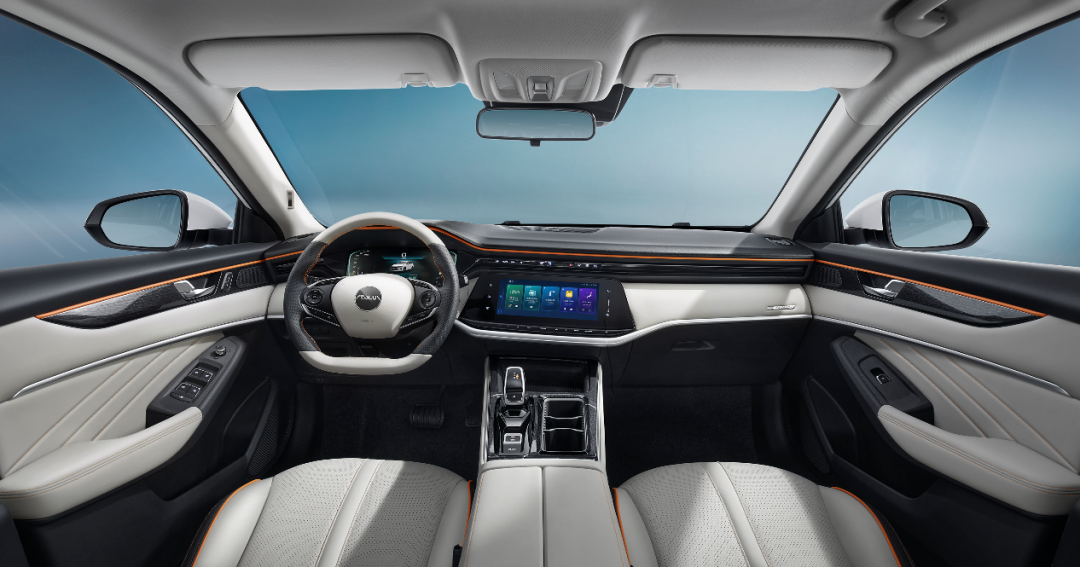 东风风神奕炫MAX内饰图