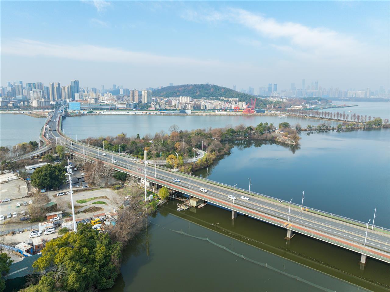 光谷大桥 (2).jpg