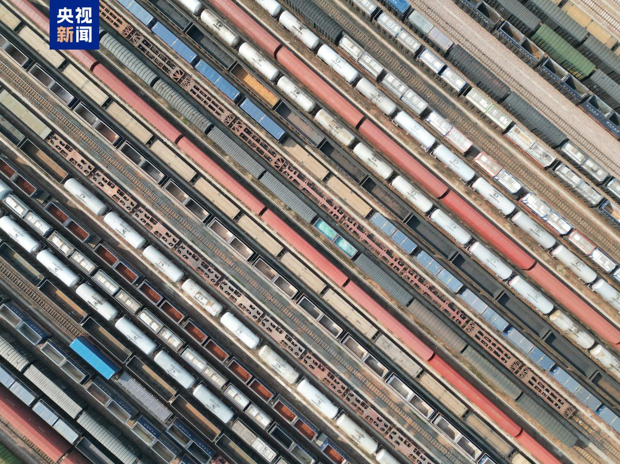 1至5月国家铁路发送货物16.41亿吨 同比增长3.1%