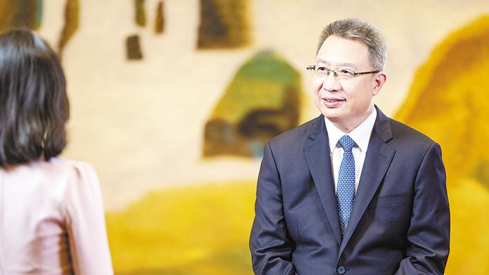 郭元强接受湖北日报全媒记者专访（湖北日报全媒记者任勇摄）