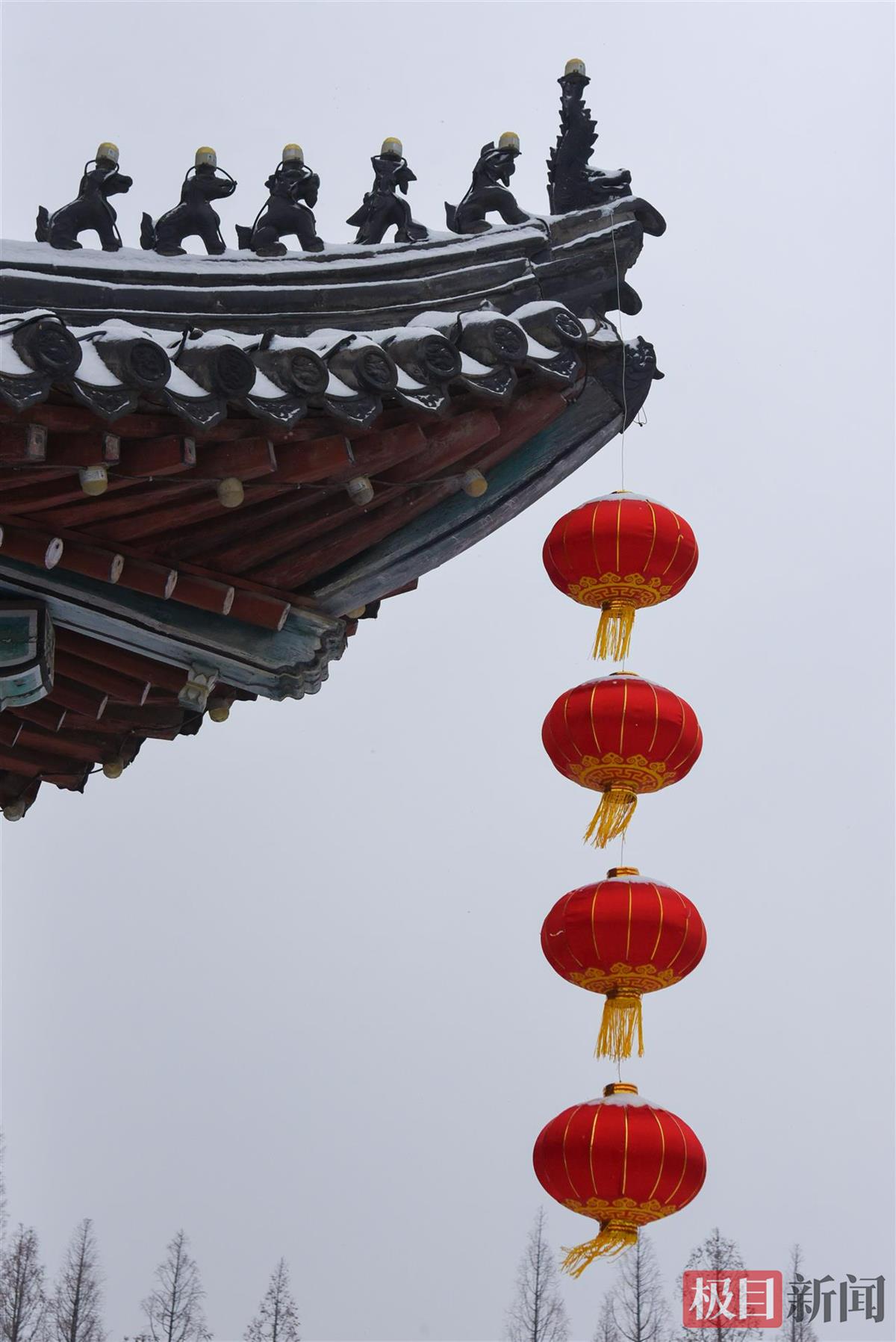 1月20日，雪中的湖北荆州古城一隅。（极目新闻记者 黄志刚 摄）.jpg