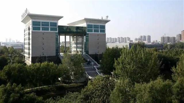高校数量第一的河南正“拼命”建大专，业内人士：这是“曲线发展”