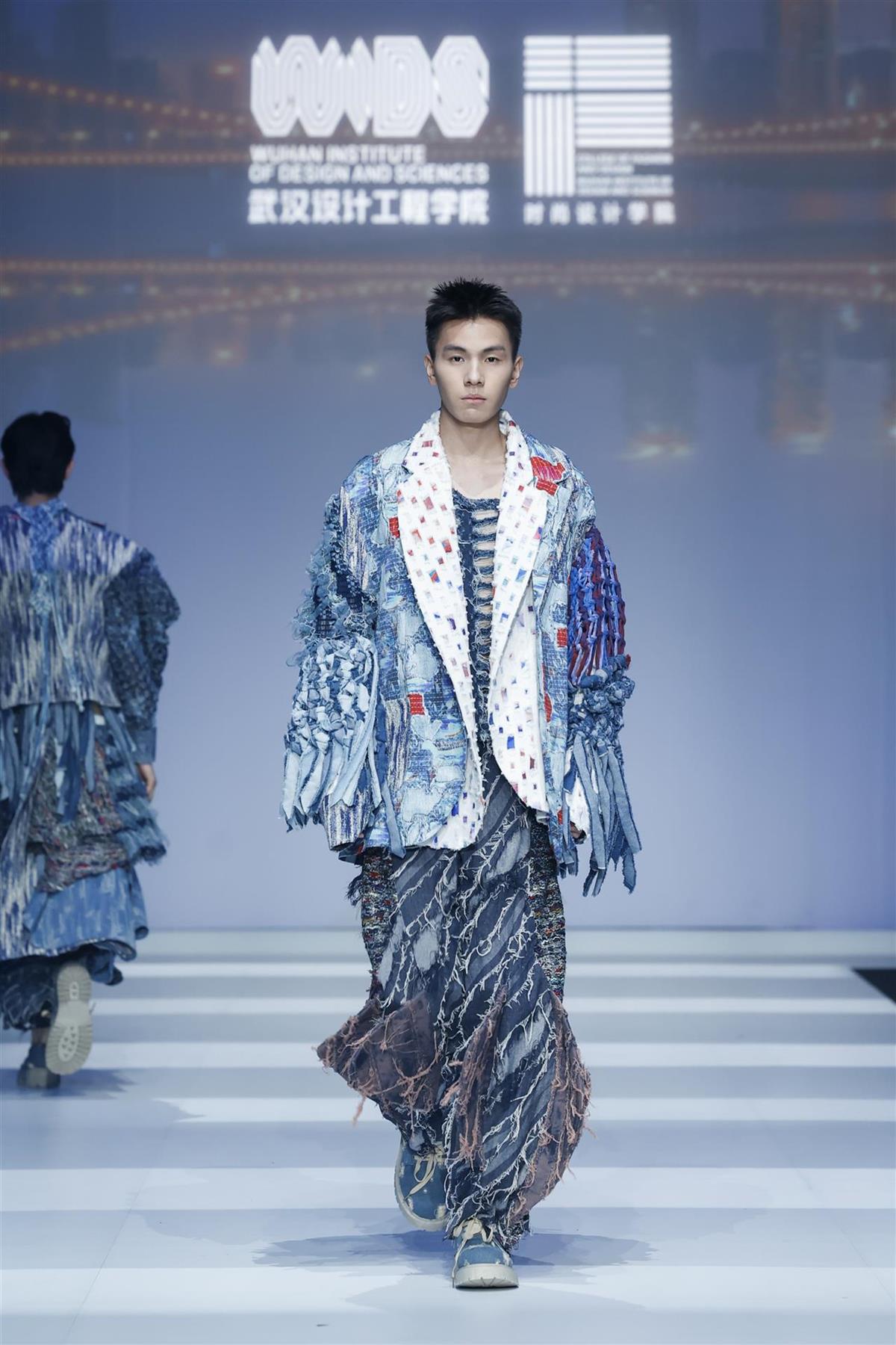 11 发布会作品类型多样，风格鲜明。.jpg