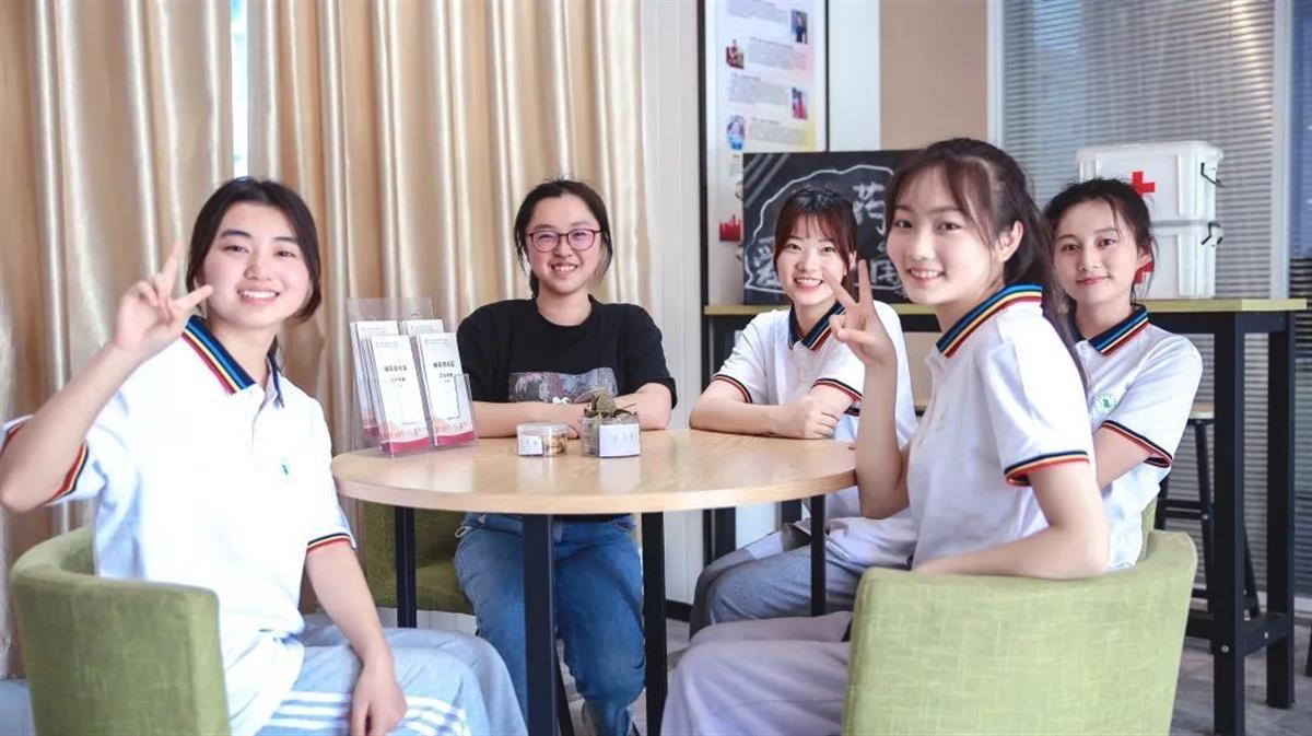 一站式学生社区1.jpg