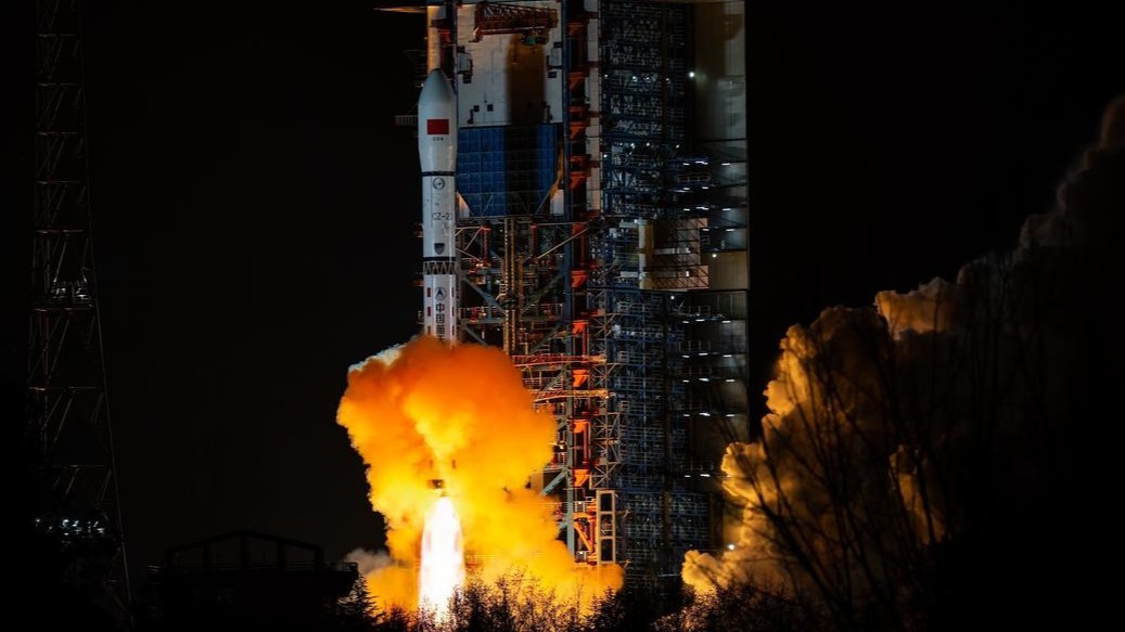 我国成功发射试验三十号卫星03、04星