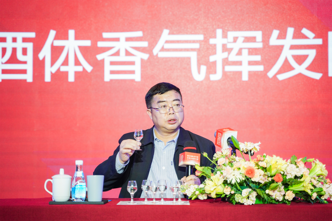 图 / 贵州食品工程职业学院院长、贵州大学酿酒与食品工程学院教授 吴天祥