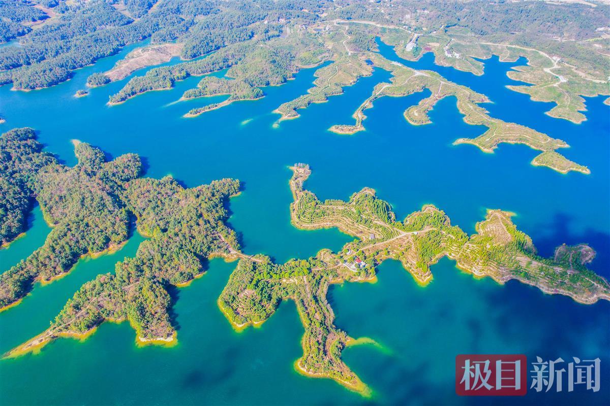 10月18日，随州市随县大洪水库琵琶湖景色。（极目新闻记者 黄志刚 摄） (2).jpg