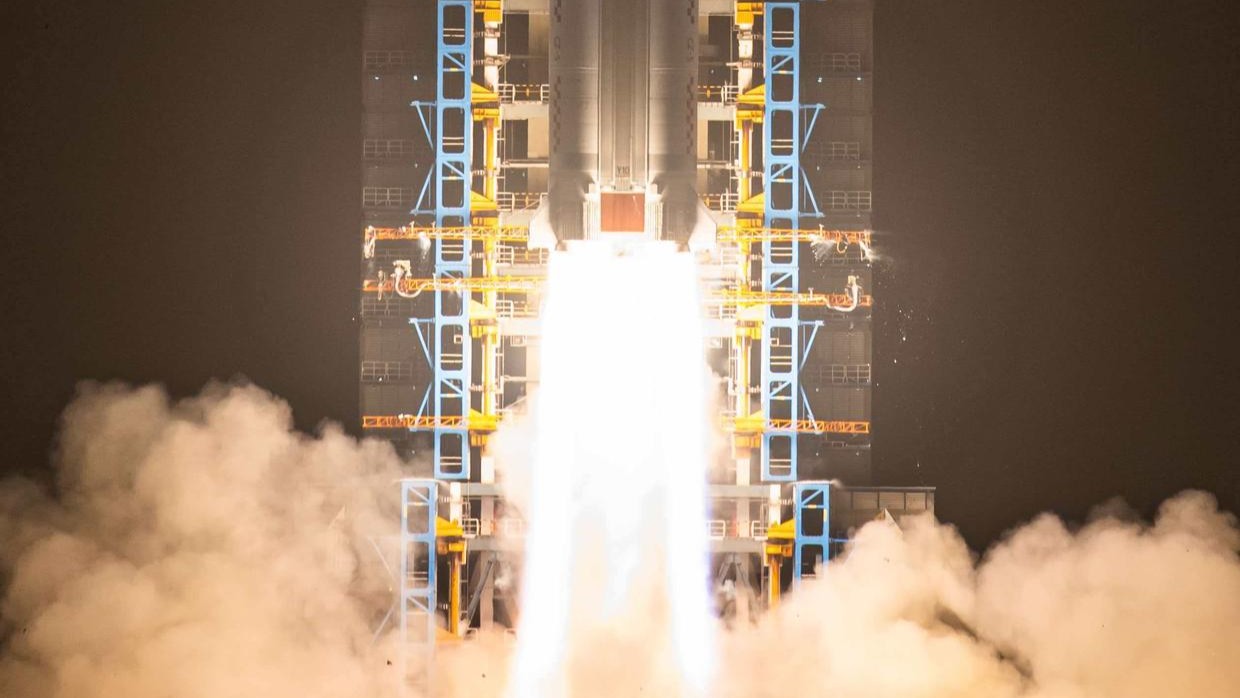 我国成功发射通信技术试验卫星二十三号