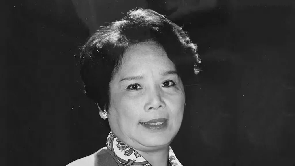 演员方艳华去世