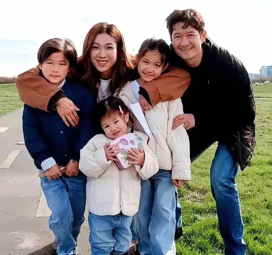 女星钟嘉欣起诉丈夫争夺三孩抚养权，男方反诉诽谤及违反婚前协议