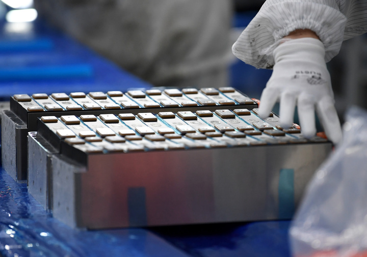 （新华视界）（4）合肥动力电池产业助力经济高质量发展