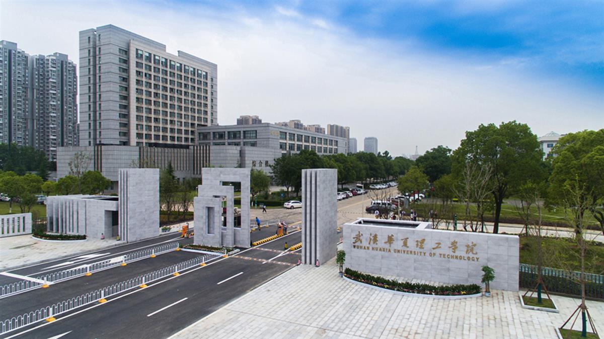 另一个角度的大门.jpg