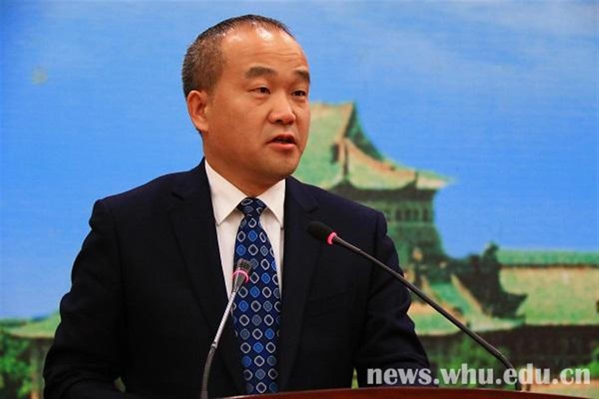 2016年12月6日，窦贤康就任武汉大学校长.png