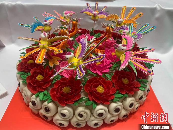 面食是中国非物质文化遗产的重要组成部分，保护、传承、弘扬中国非遗面食文化意义重大。　刘小红 摄