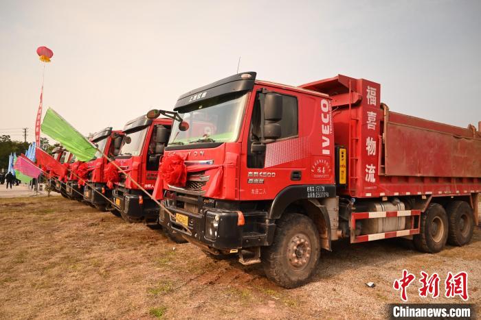 图为开工活动现场。　王旭 摄