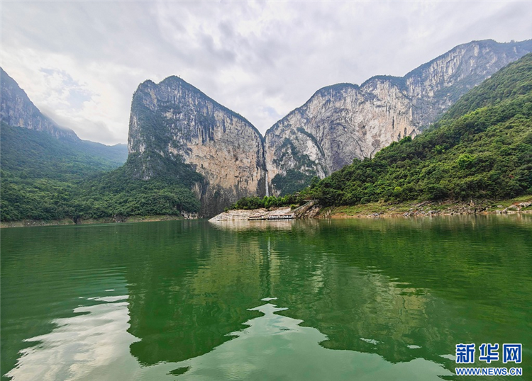 湖北恩施：清江画谷 醉美景阳_fororder_01