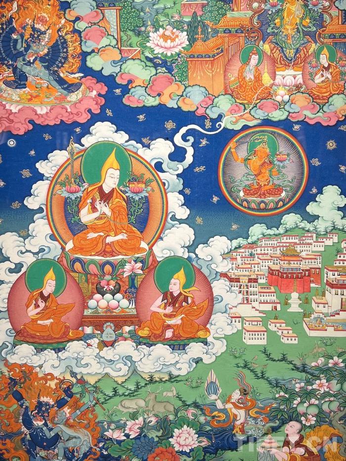 图为画师达瓦次仁所创作的唐卡作品《宗喀巴大师》（局部）摄影：王淑