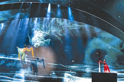 开幕式现场 新华社发