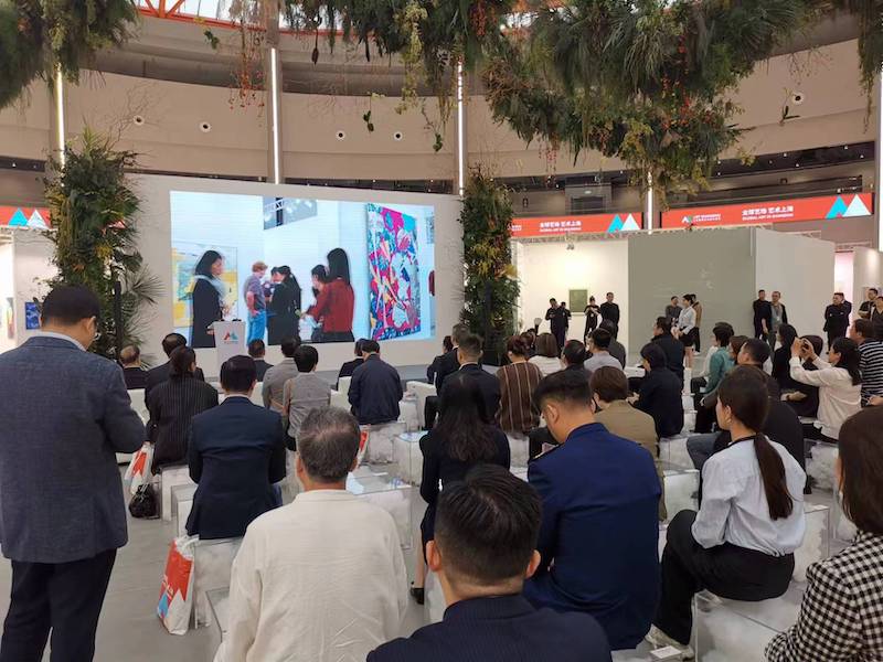 上海国际艺术品交易周启幕，货值超百亿元 | 极目新闻