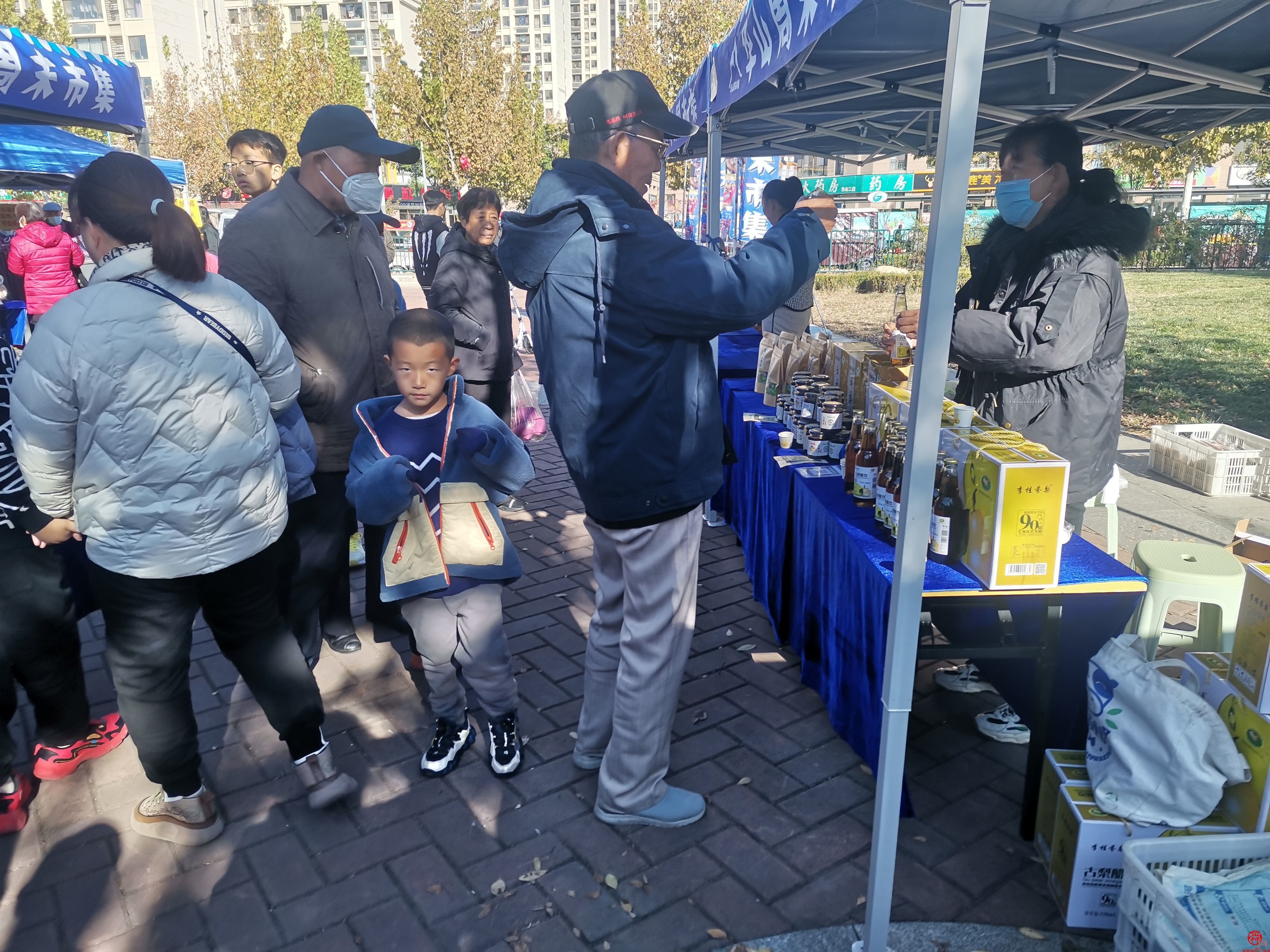 每周末大“聚会” 济南华山市集已开市 一起来“摆摊”