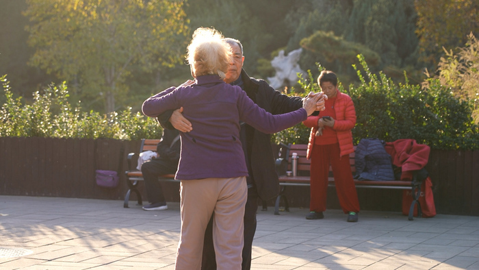济南百花公园冬日别样美