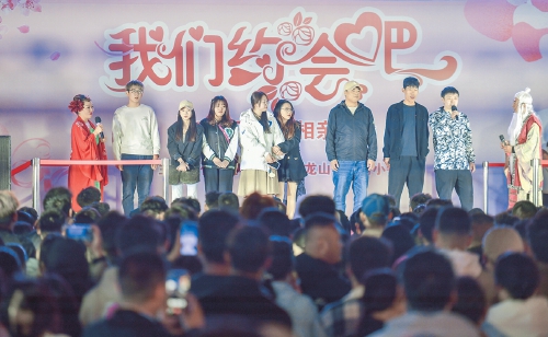 济南版“王婆说媒”登场，还搭档“月老” 日均人流量超万人次