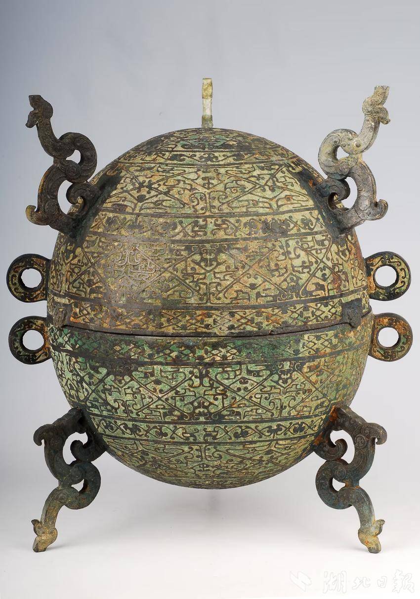 战国 菱形勾连云纹敦 随州市博物馆藏