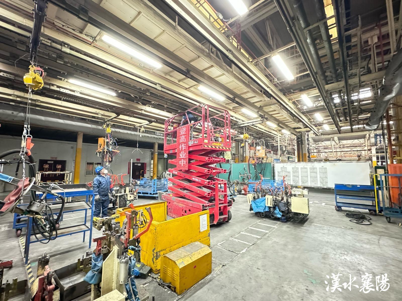 d57d942b-3681-4439-9249-8219dd30f51a_l